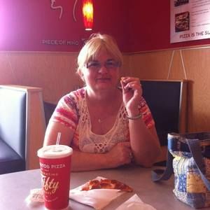 Meet your Posher, Cathy